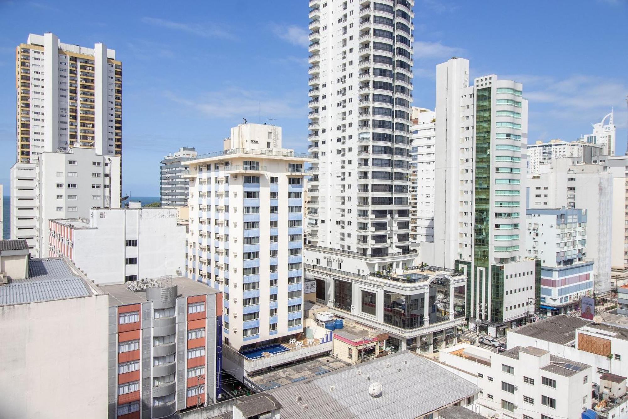 BK81 - 3 Dorm, Linda Mobília, Climatizado, 2 Garagens, Wi-Fi Apartamento Balneário Camboriú Exterior foto